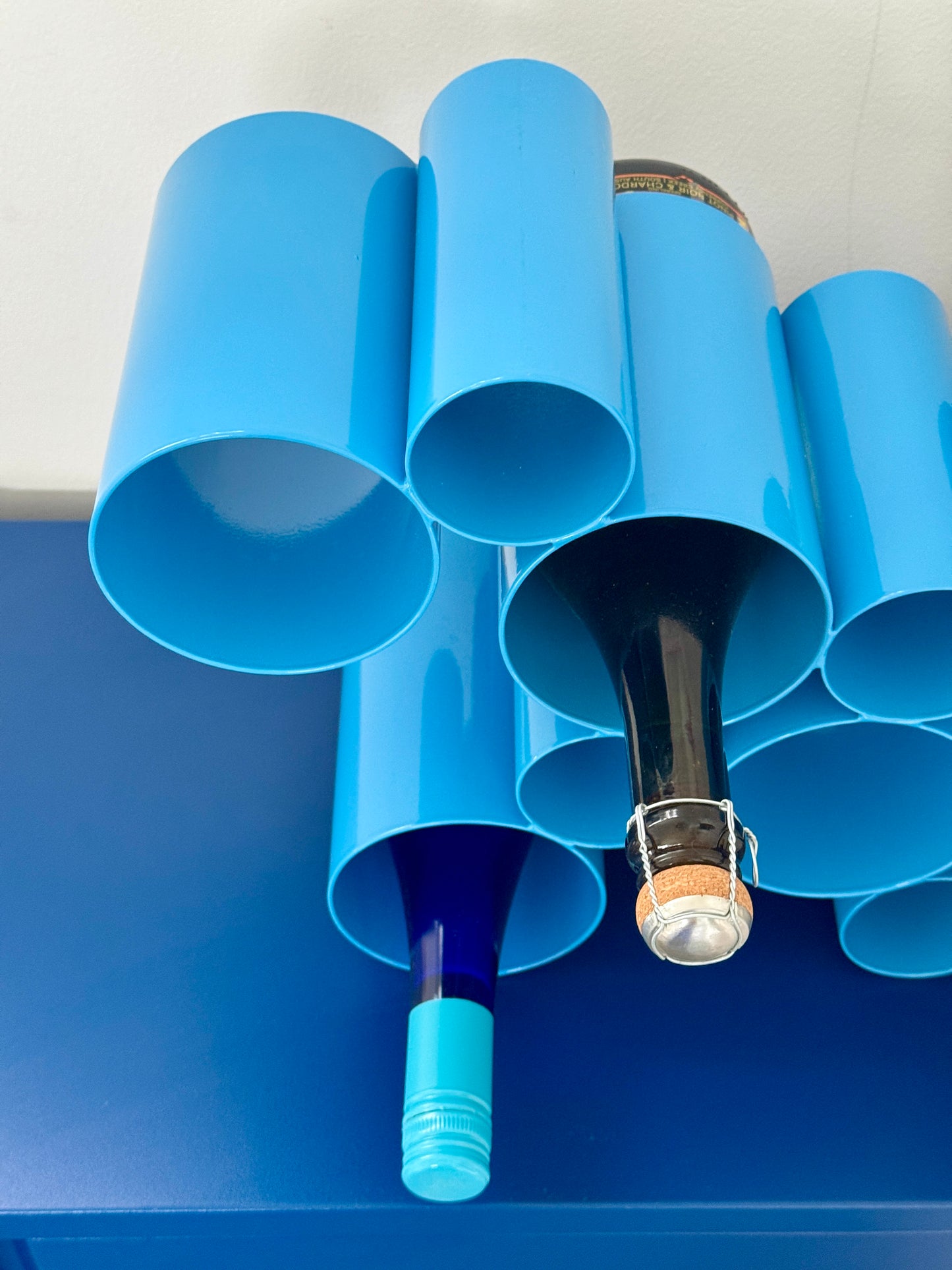 Vintage Blue Tubular Wine Holder