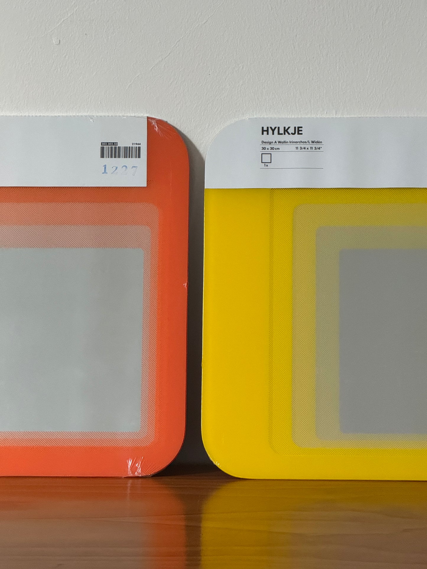 Vintage IKEA HYLLEF Mirrors – Set of 3 (Still in Packaging)