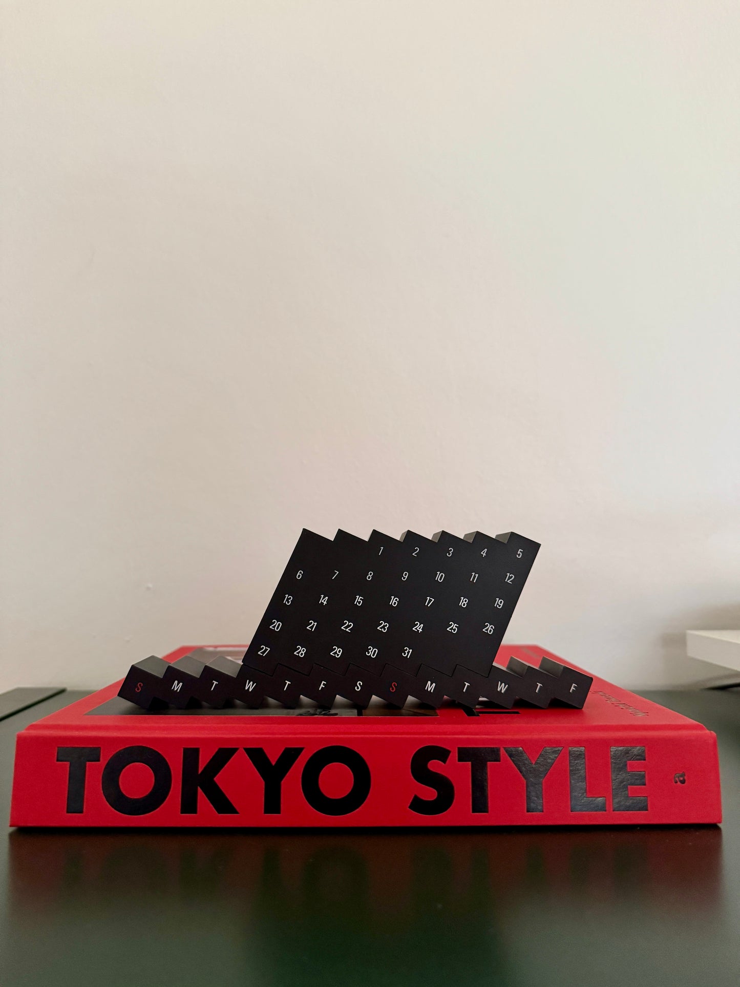 Thomas Bai Step Perpetual Calendar