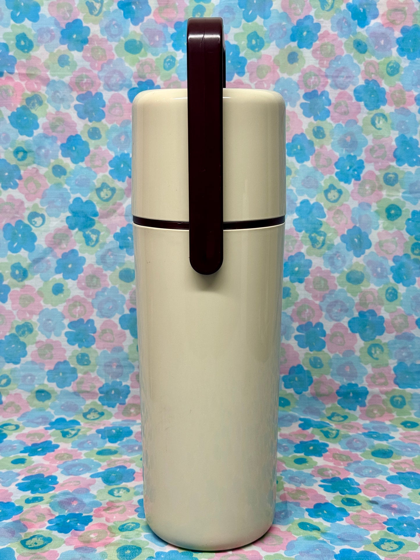 Vintage 1970s Insulated Wine Carrier by Richard Carlson – Cream & Brown