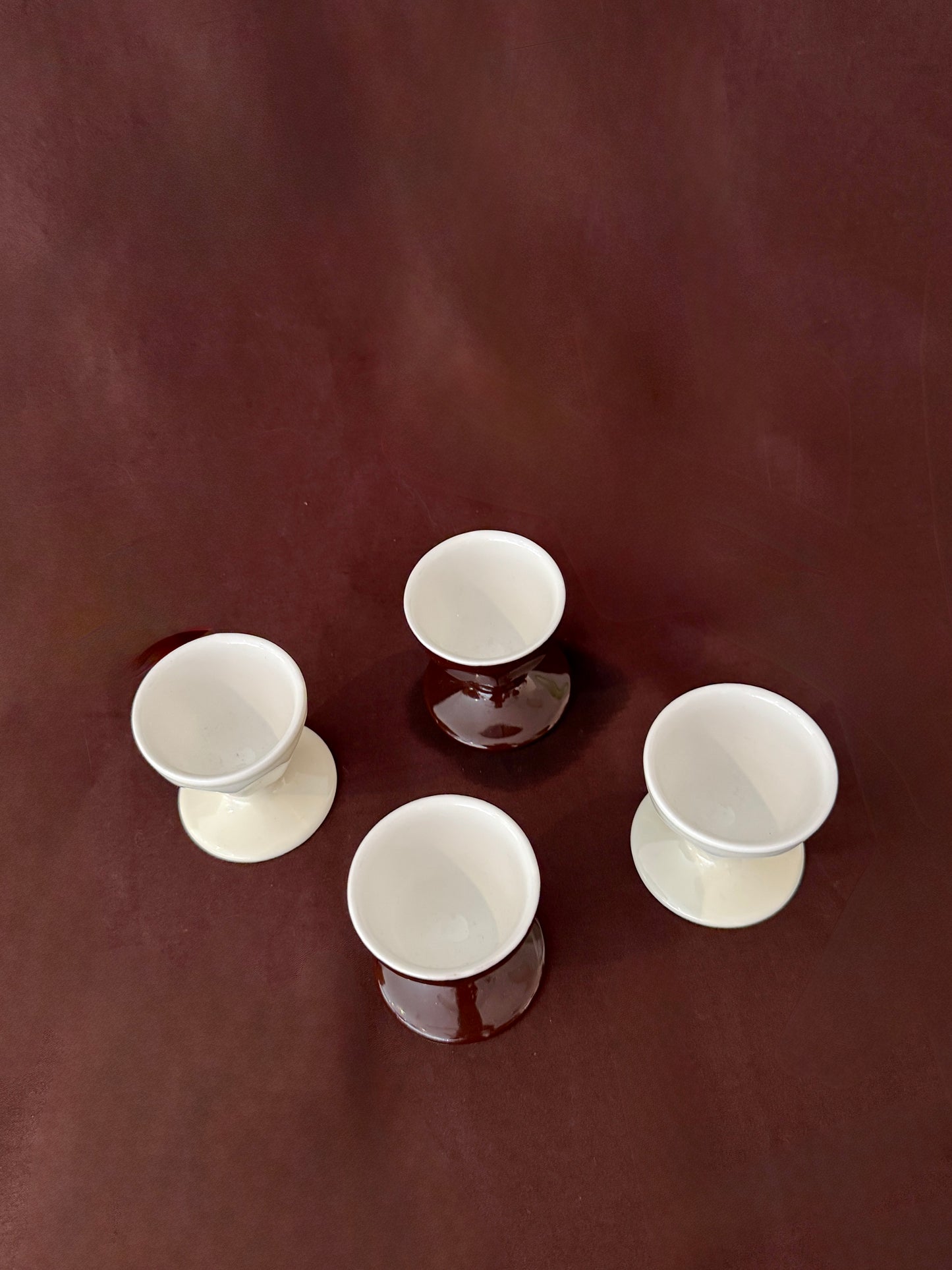 Vintage Ceramic Egg Cups Set of 4 (Gloss Cream & Gloss Brown)
