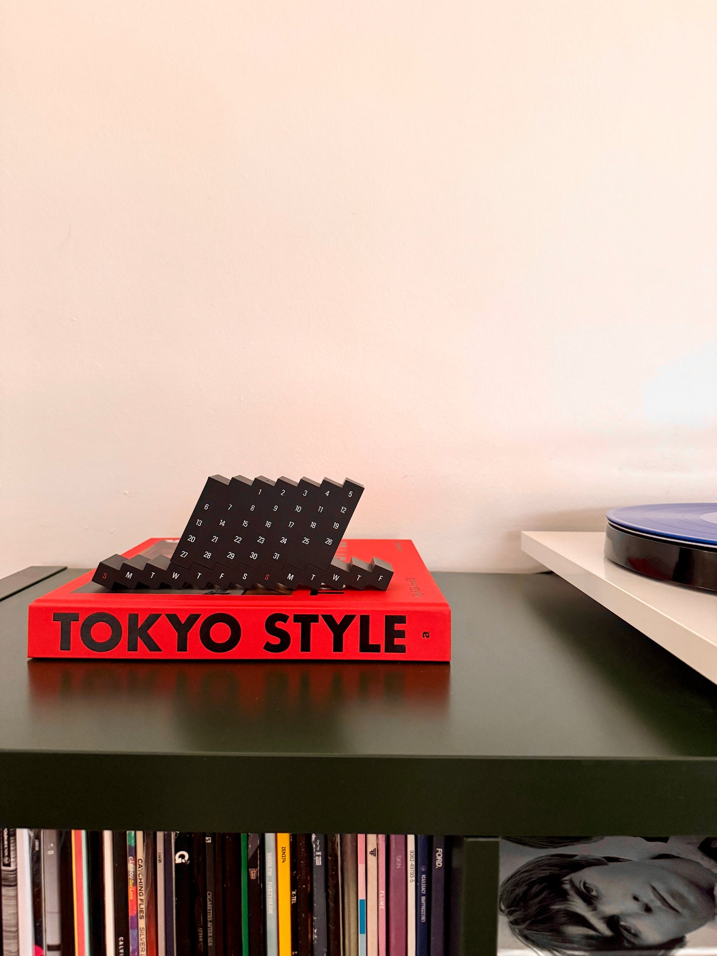 Thomas Bai Step Perpetual Calendar