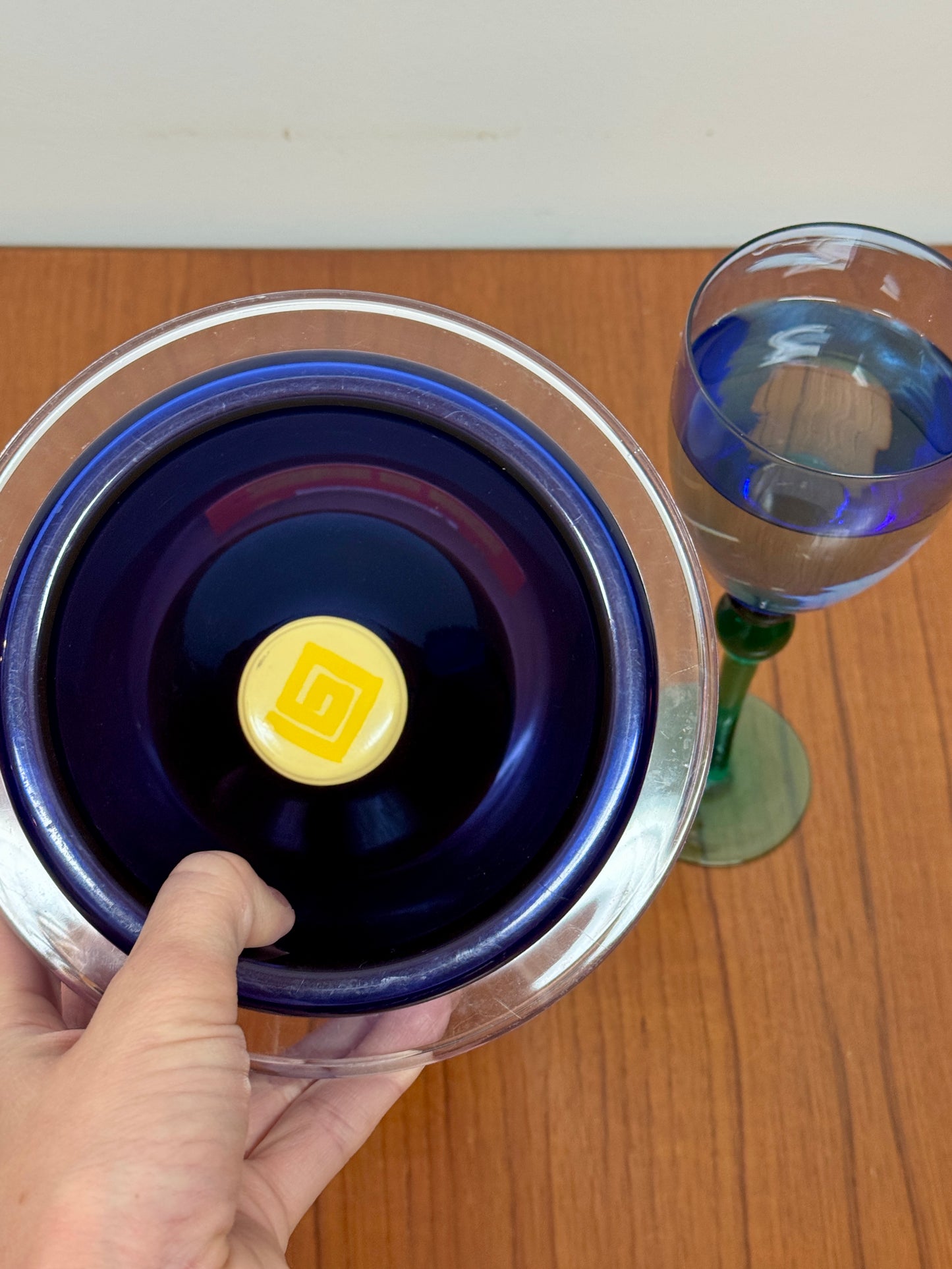 Vintage Wine Cooler 7280 by Design Group Italia - transparent cobalt blue