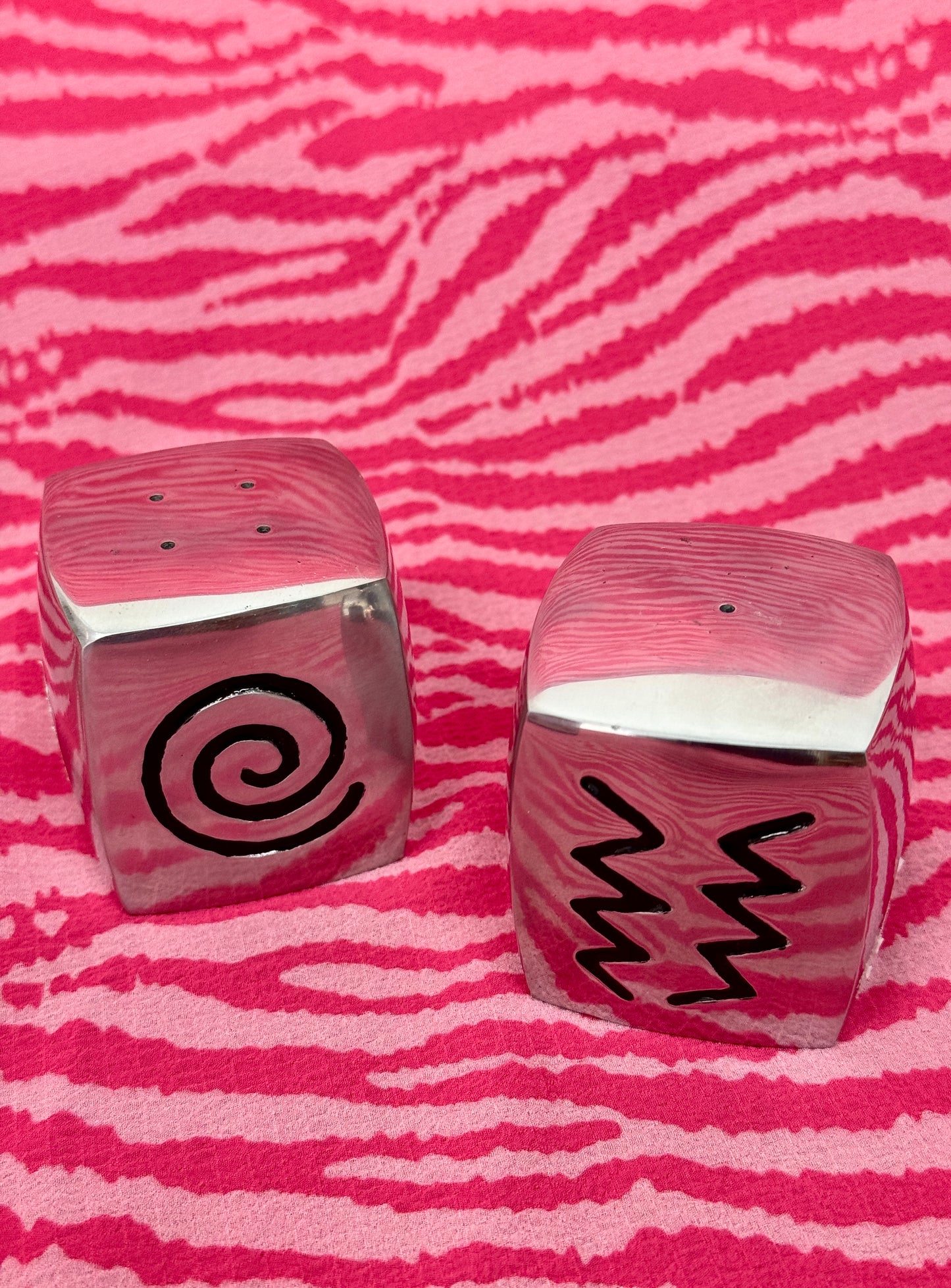 Wilton Armetale Reggae Salt & Pepper Shakers Postmodern Pewter-Style Hollowware (Boxed Set)