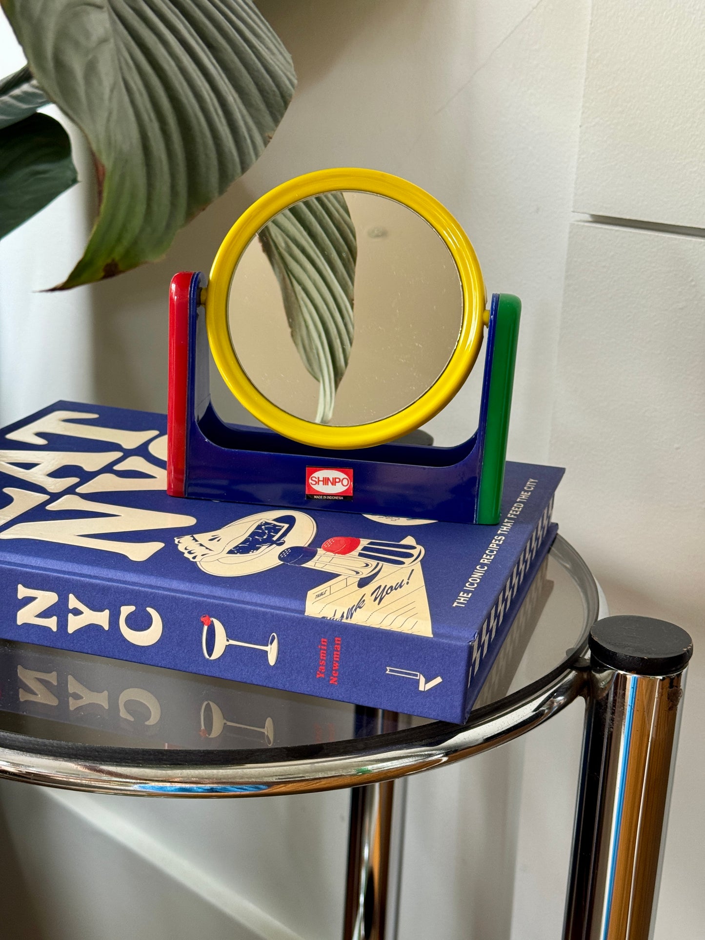 Retro SHINPO colour-block mirror 💛💙❤️💚