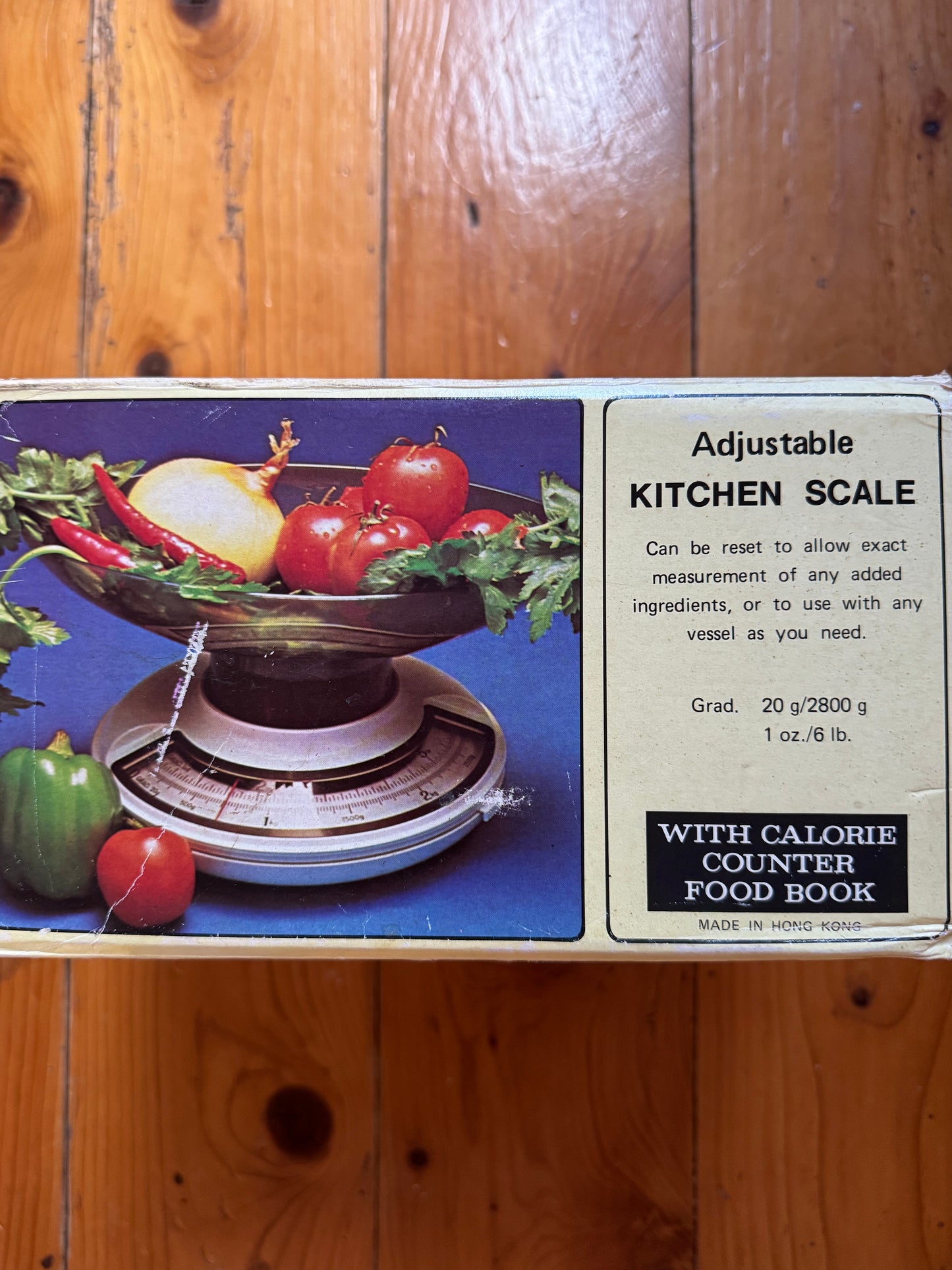 Vintage Kitchen Scale with Smoky Brown Bowl – Made in Hong Kong