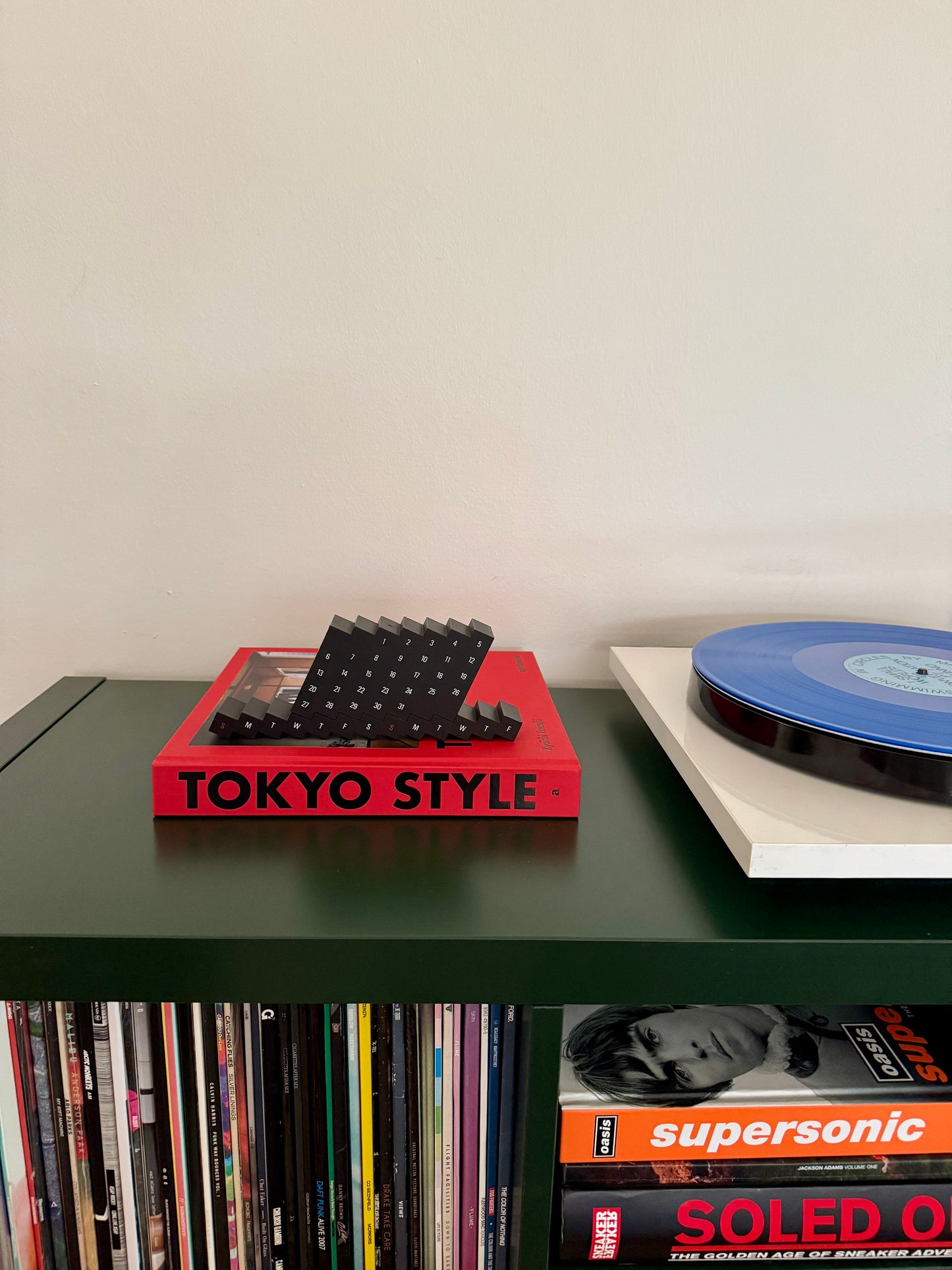 Thomas Bai Step Perpetual Calendar