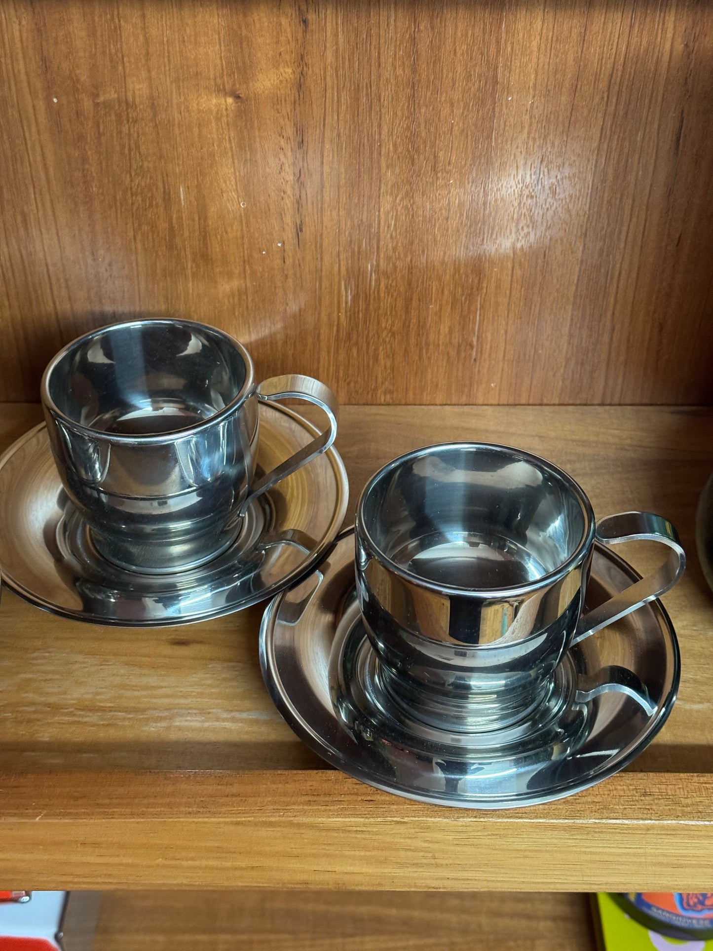 Vintage Stainless Steel Cup & Saucer Set – Set of 4 – Minimalist Modernist Style – 1960s–80s Retro Kitchenware