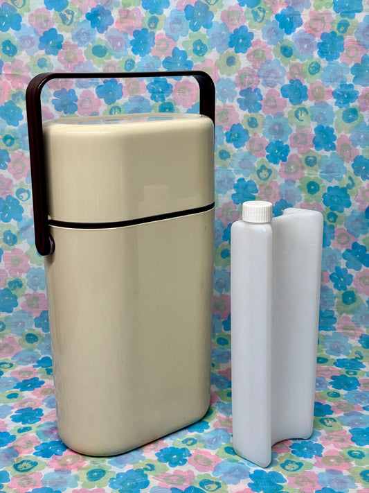 Vintage 1970s Insulated Wine Carrier by Richard Carlson – Cream & Brown