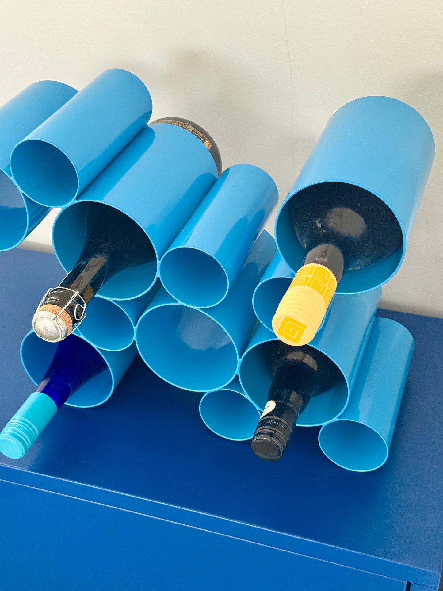 Vintage Blue Tubular Wine Holder