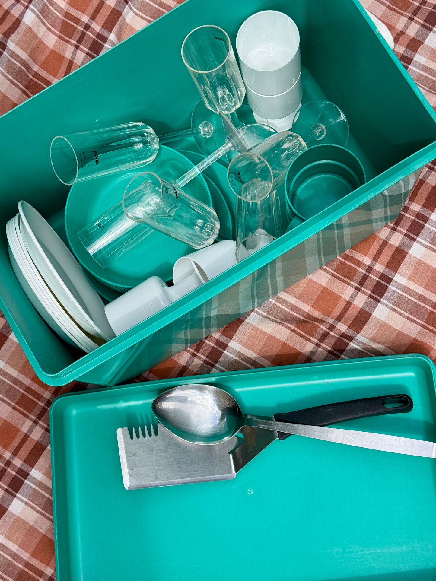 Vintage Decor Australia Teal Picnic Set